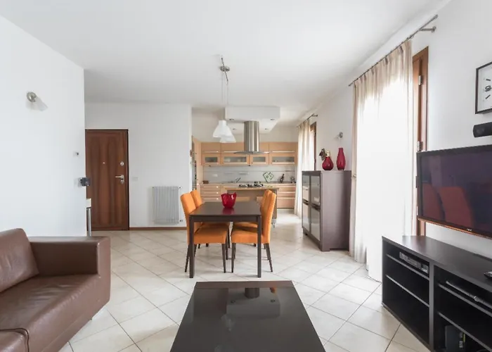 Sunrise Venice アパート マルゲーラ